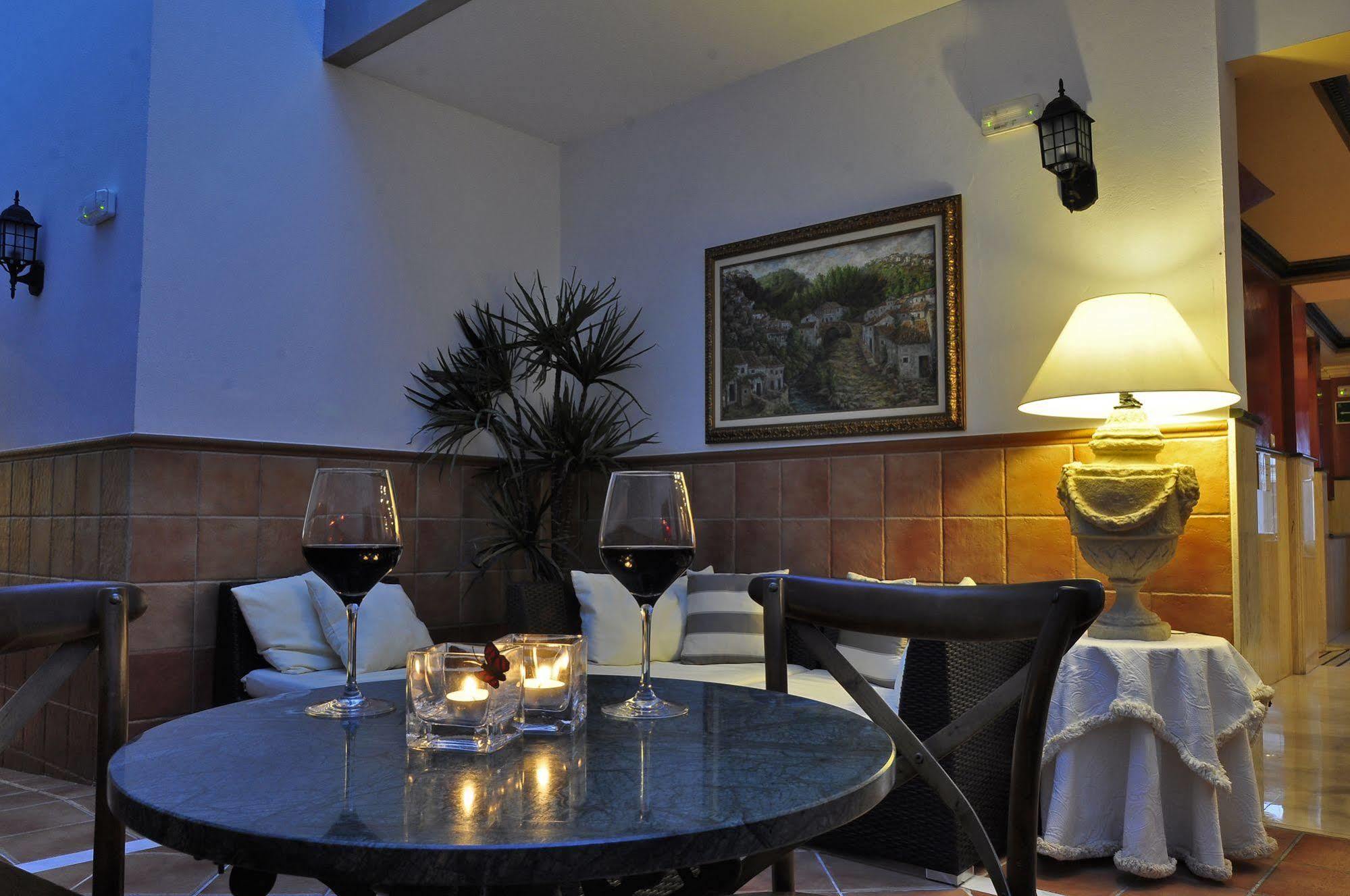 Hotel&Spa PLAZA Arriate Exterior foto